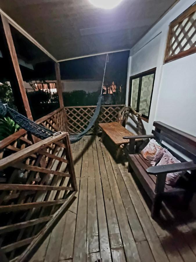 Ballena Oasis Homes & Glamping 우비타 외부 사진