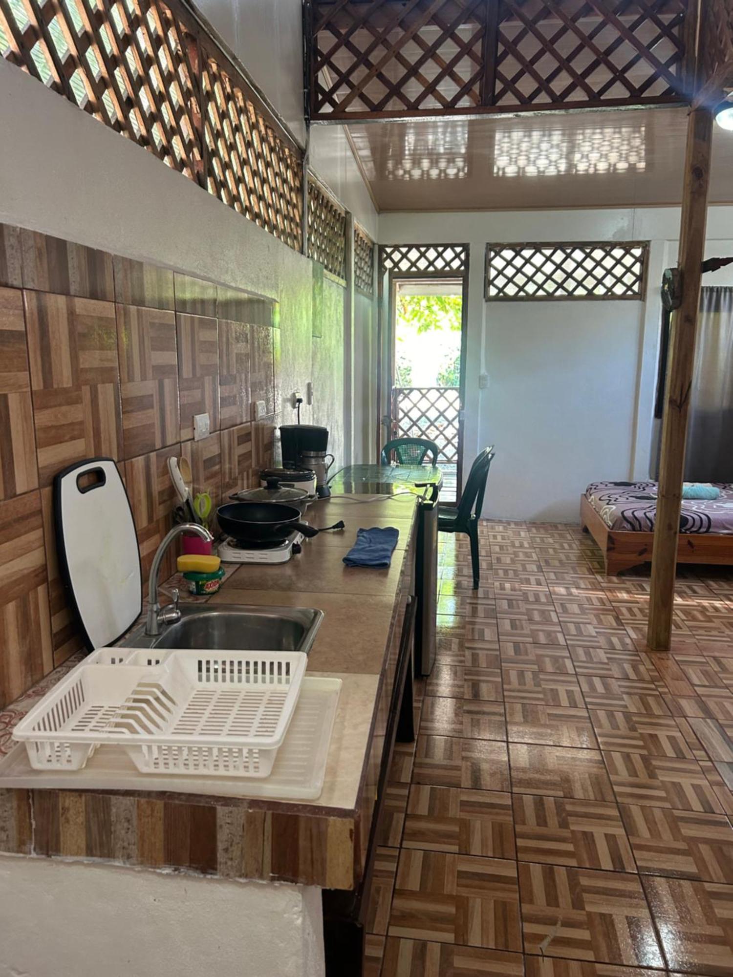 Ballena Oasis Homes & Glamping 우비타 외부 사진