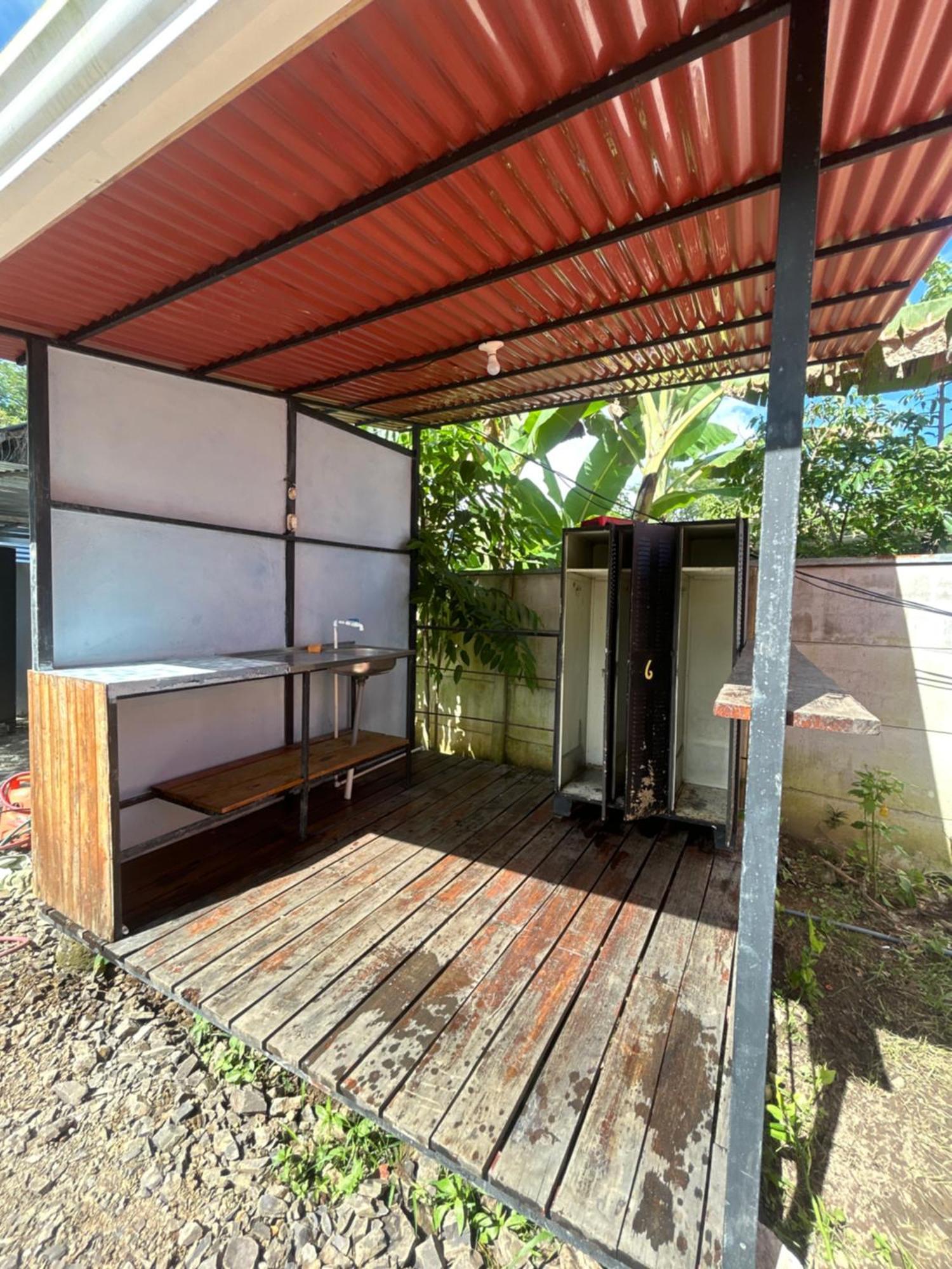 Ballena Oasis Homes & Glamping 우비타 외부 사진