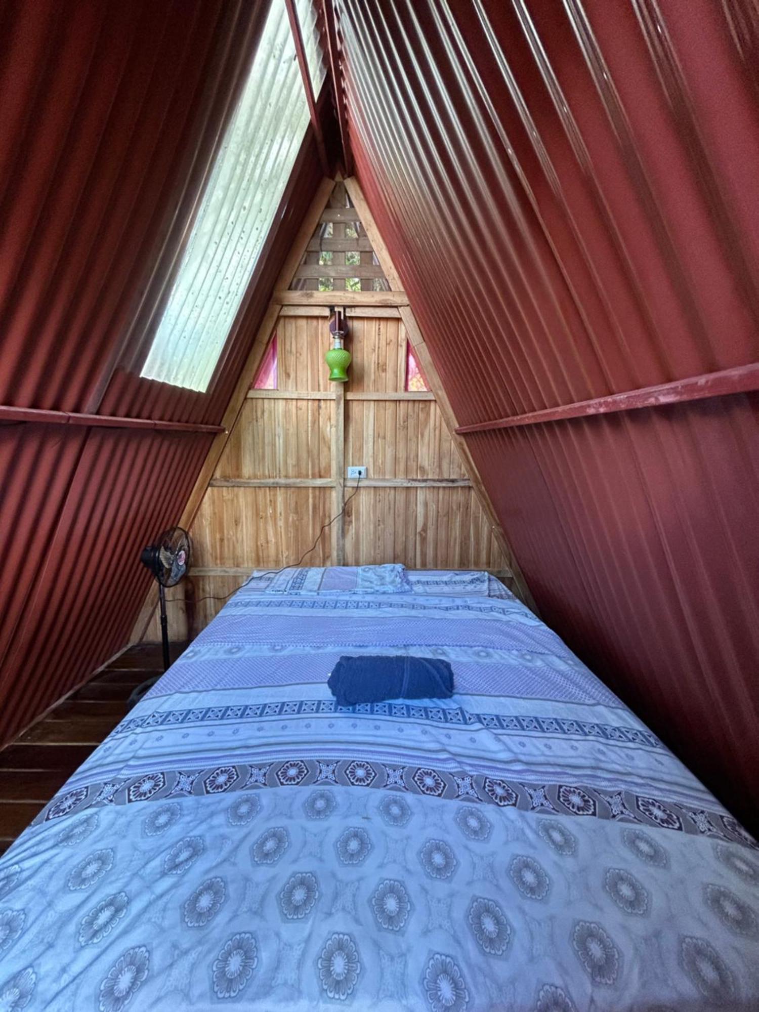 Ballena Oasis Homes & Glamping 우비타 외부 사진