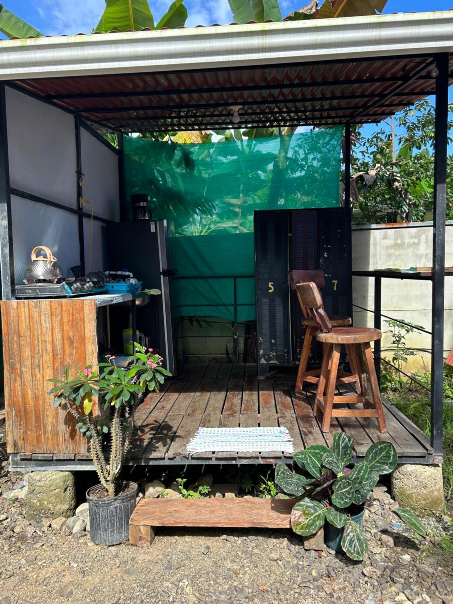 Ballena Oasis Homes & Glamping 우비타 외부 사진